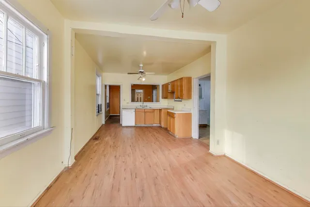 $89,900 | 9027 South Drexel Avenue, Chicago, IL 60619