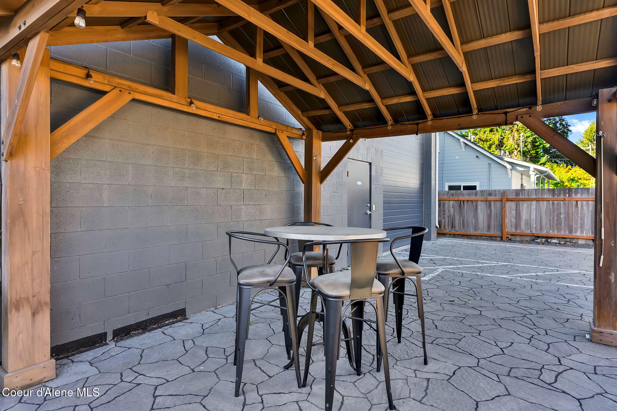 1715 Sherman Avenue Coeur D'Alene, ID 83814 - Photo 12 of 34 33-web-or-mls-Skylight - Darren-08