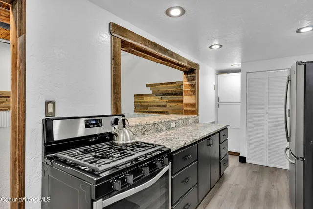 $1,125,000 | 1715 Sherman Avenue, Coeur D'Alene, ID 83814