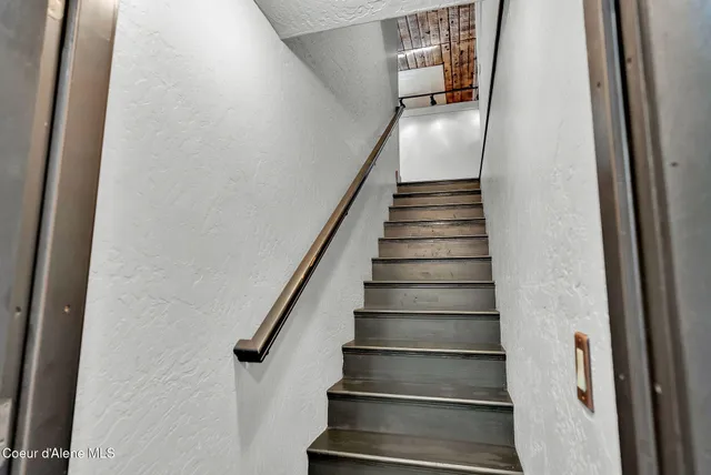 $1,125,000 | 1715 Sherman Avenue, Coeur D'Alene, ID 83814