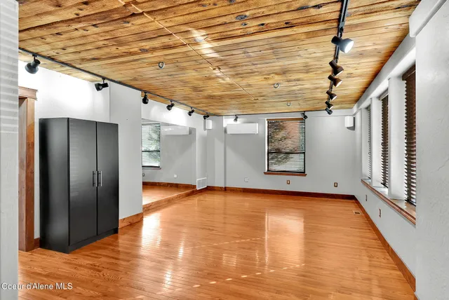 $1,125,000 | 1715 Sherman Avenue, Coeur D'Alene, ID 83814