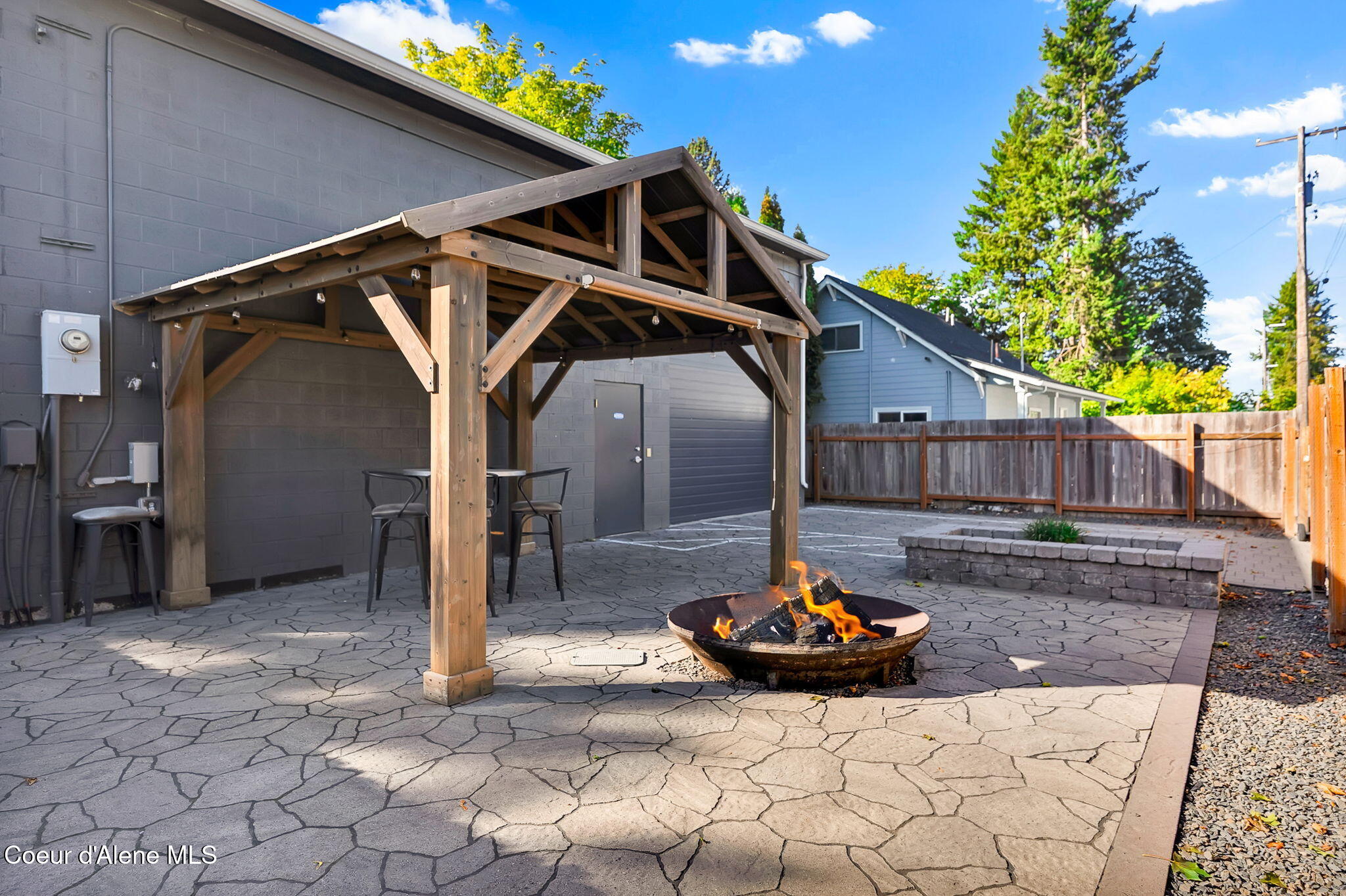 1715 Sherman Avenue Coeur D'Alene, ID 83814 - Photo 31 of 34 32-web-or-mls-Skylight - Darren-09