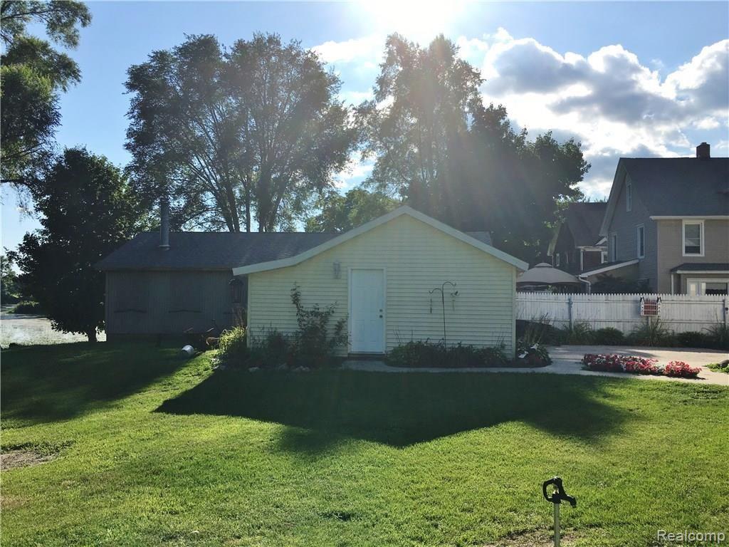 1518 Faussett Road Howell, MI 48855 - Photo 38 of 43 Photo Aug 01, 6 09 43 PM.jpg