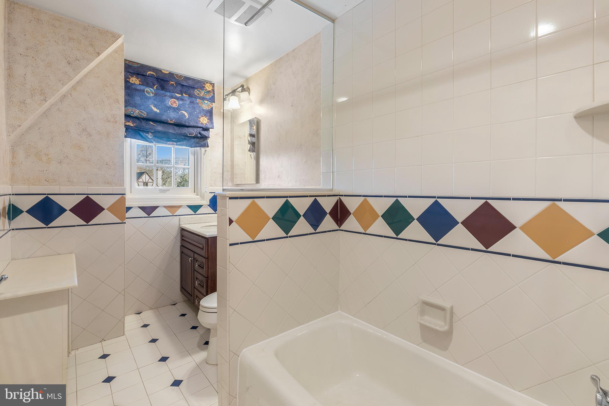 386 Penn Road Wynnewood, PA 19096 - Photo 35 of 53