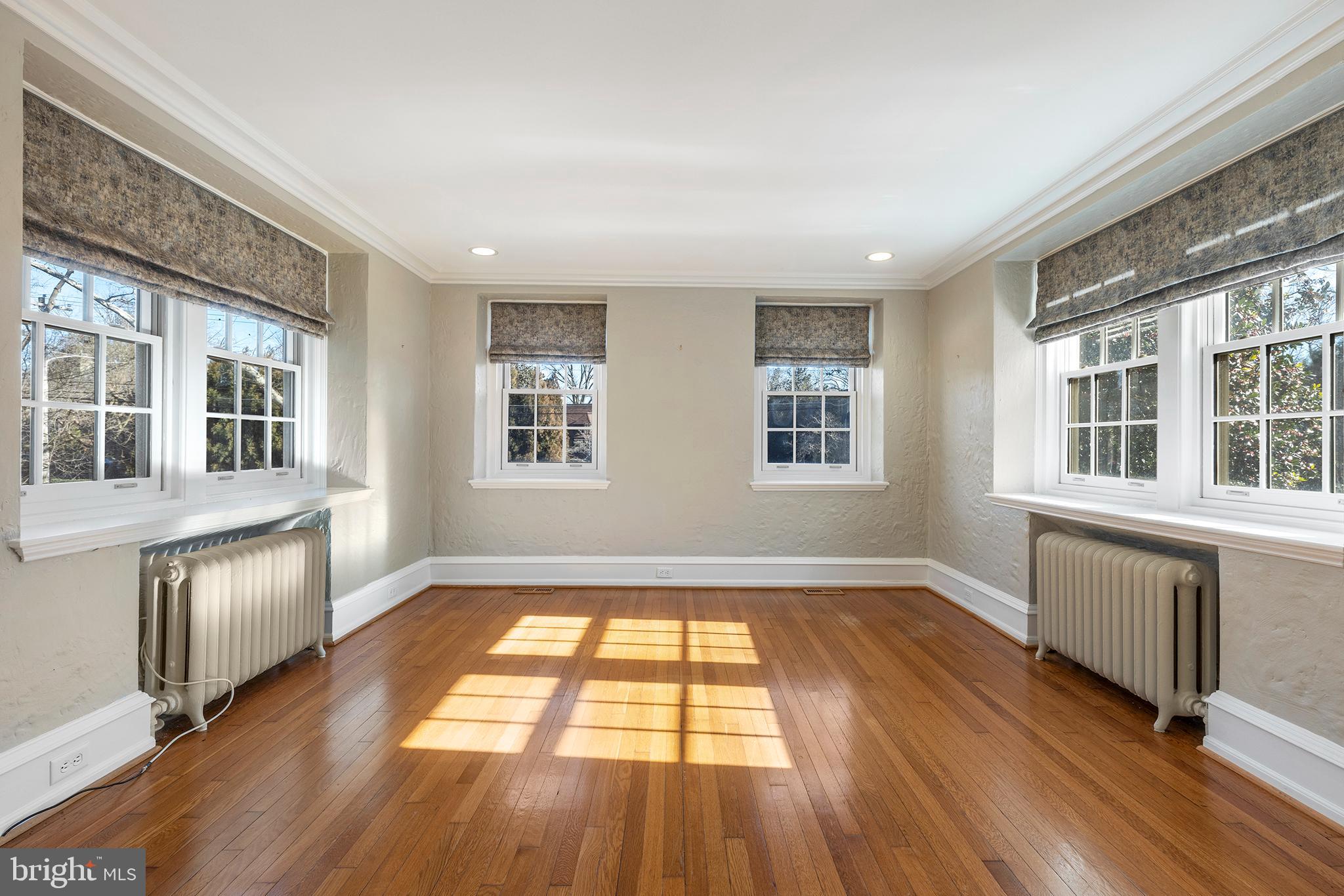 386 Penn Road Wynnewood, PA 19096 - Photo 6 of 53