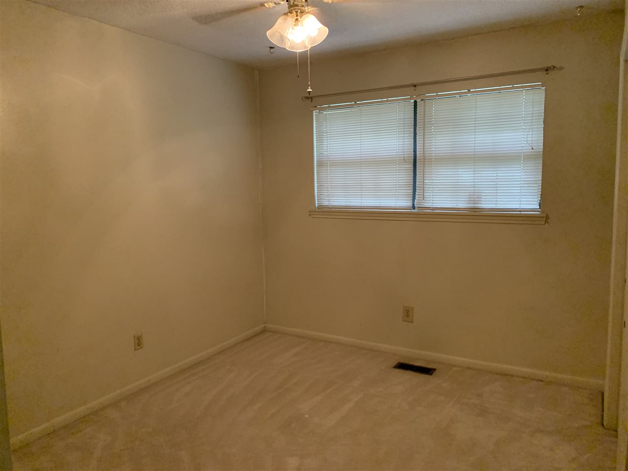 1520 Pullen Road, Unit 14 Tallahassee, FL 32303 - Photo 9 of 25 Gallery Image 9