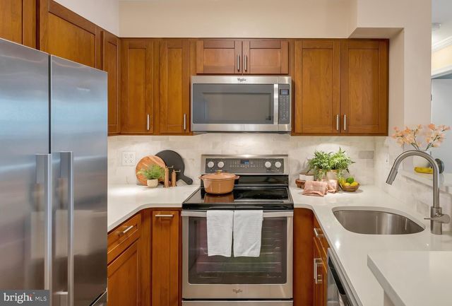 $424,500 | 1230 23rd Street Northwest, Unit 919, Washington, DC 20037