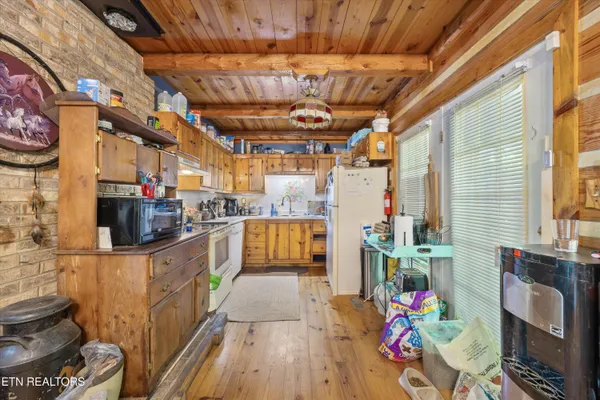 $3,300,000 | 517 Adkins Trail, Winfield, TN 37892