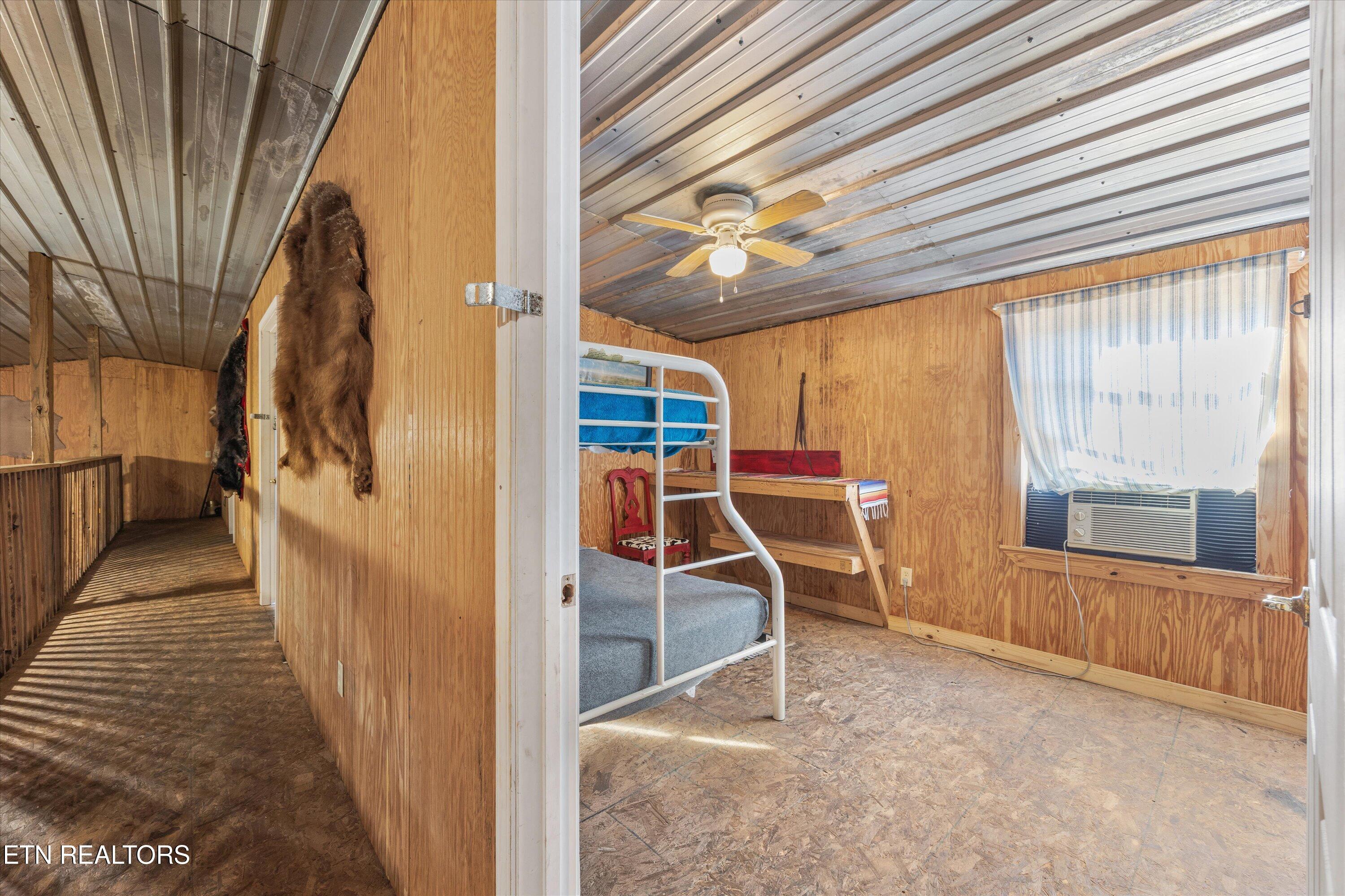 517 Adkins Trail Winfield, TN 37892 - Photo 6 of 53 saloon upstairs bedrooms