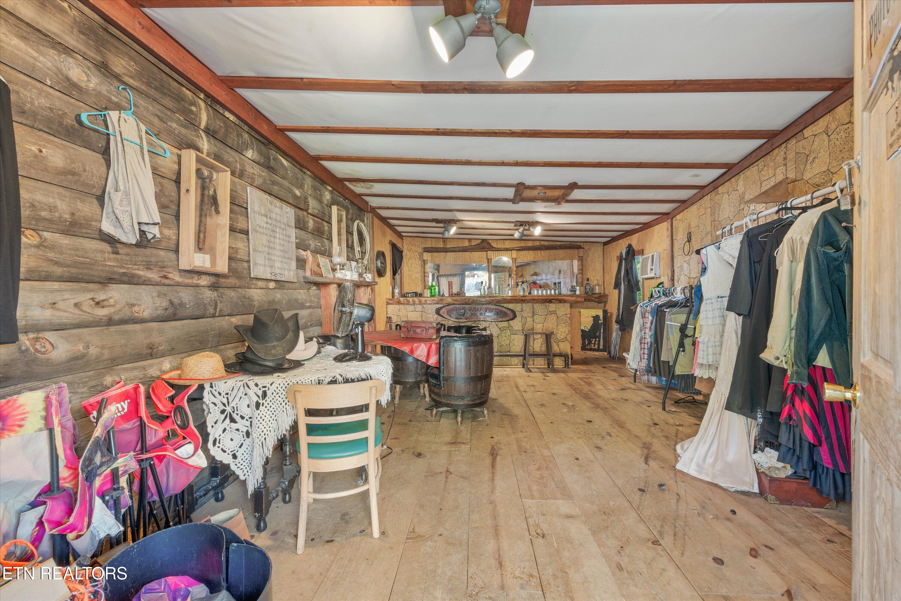 517 Adkins Trail Winfield, TN 37892 - Photo 10 of 53 store