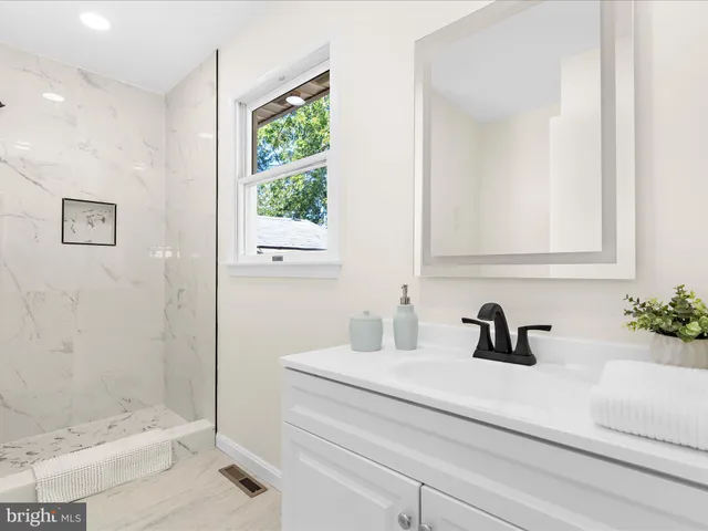 $325,000 | 102 Bobbit Court, Stevensville, MD 21666