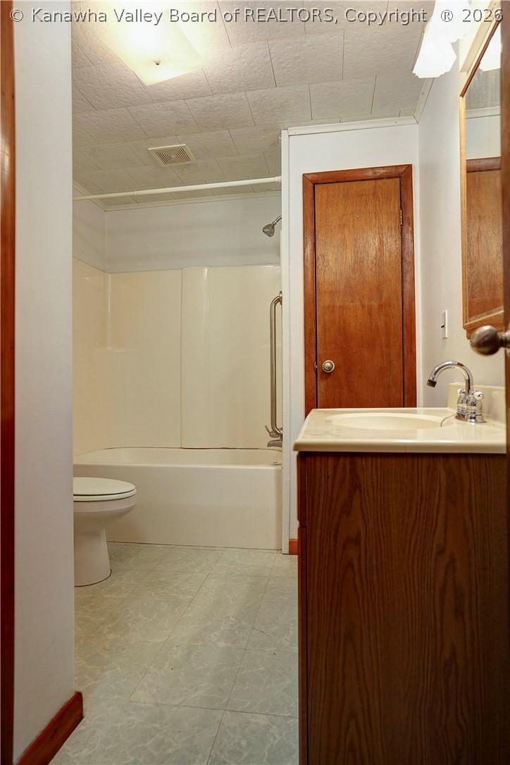 44 Little Queen Road Clendenin, WV 25045 - Photo 18 of 42 Gallery Image 18