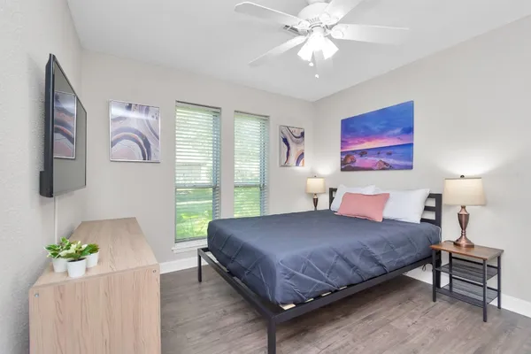 $10,500 | 902 Golden Bear Lane, Houston, TX 77339
