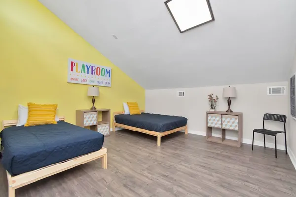 $10,500 | 902 Golden Bear Lane, Houston, TX 77339