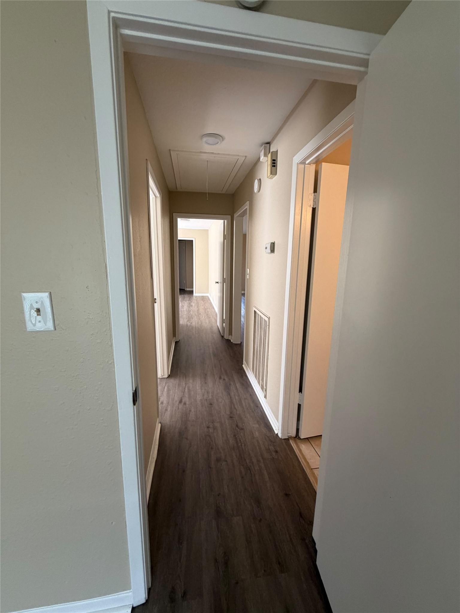 2015 Trailing Vine Road Spring, TX 77373 - Photo 15 of 28 Gallery Image 15