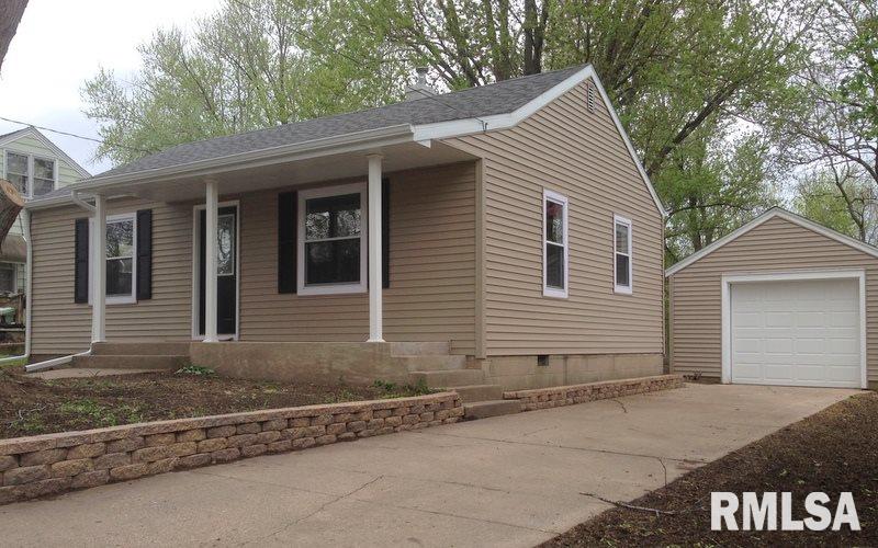 605 Spring Street Washington, IL 61571 - Photo 1 of 10 Gallery Image 1