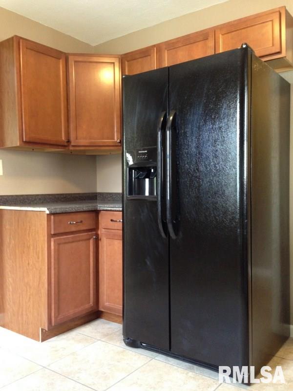 605 Spring Street Washington, IL 61571 - Photo 3 of 10 Gallery Image 3