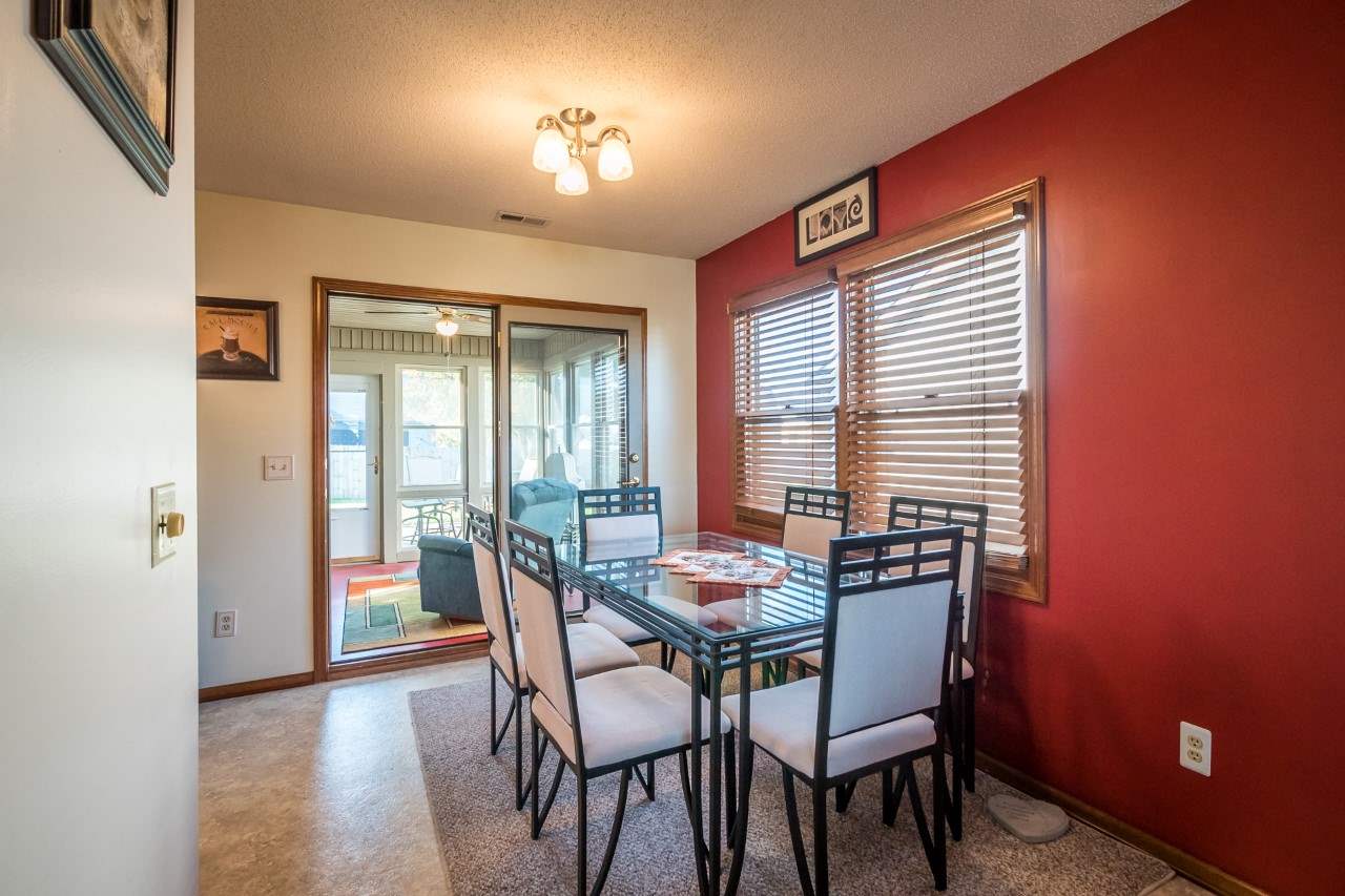 901 Trail Road Auburn, IN 46706 - Photo 9 of 32 Gallery Image 9