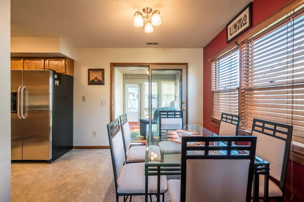 901 Trail Road Auburn, IN 46706 - Photo 10 of 32 Gallery Image 10