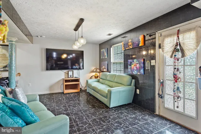 $424,999 | 2448 Shellcove Court, Waldorf, MD 20601