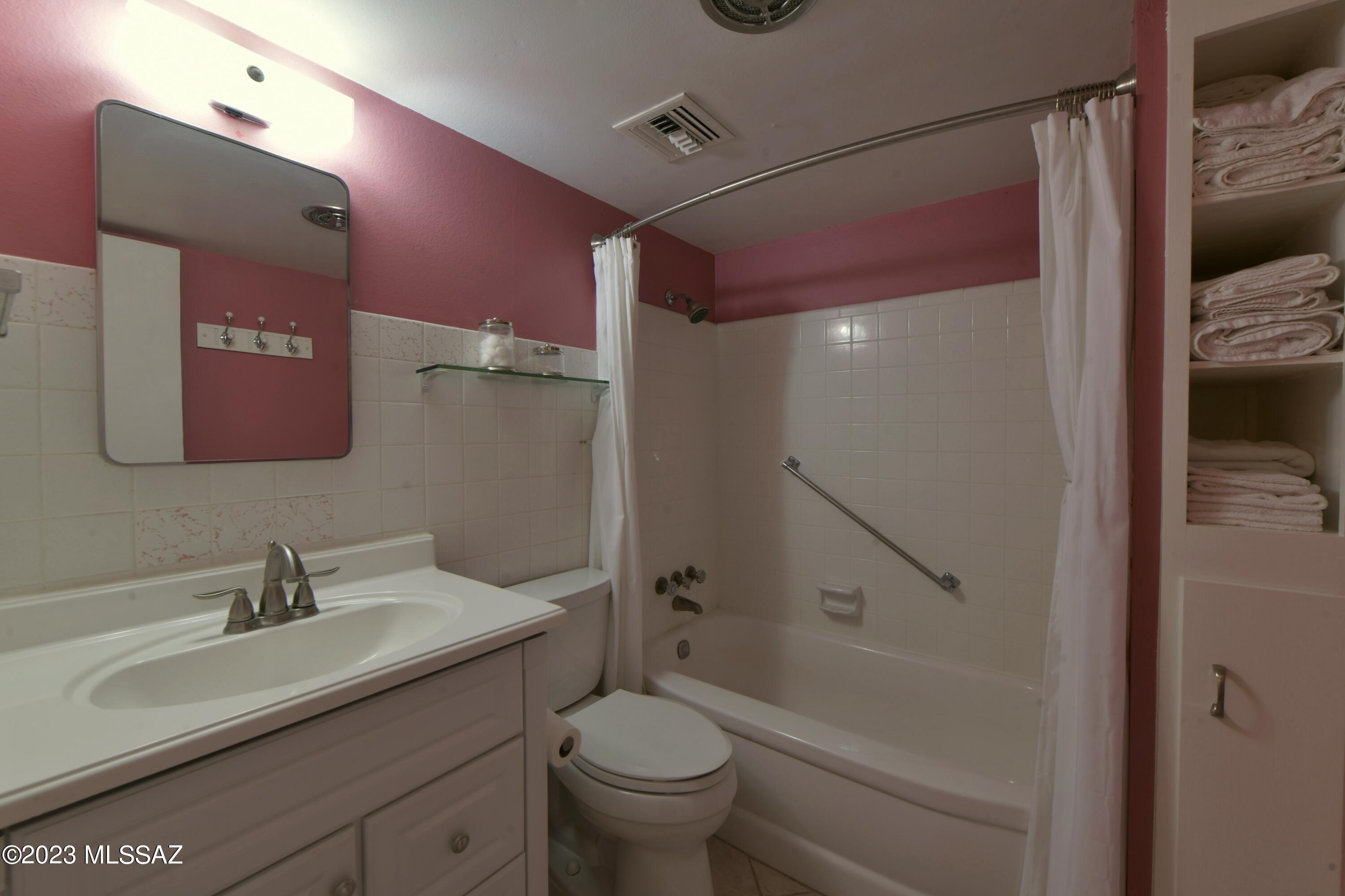 456 North Silverbell Road Tucson, AZ 85745 - Photo 32 of 39 Gallery Image 32