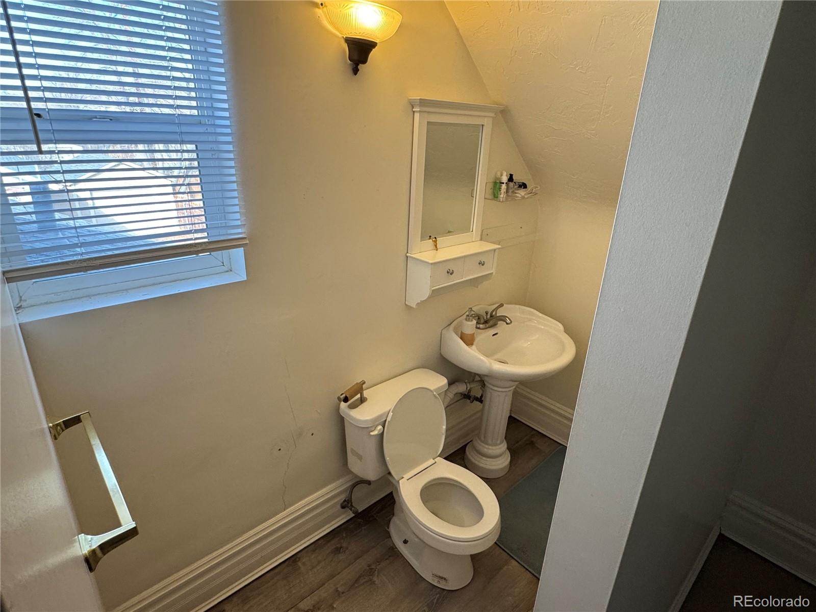 2469 Ames Street Edgewater, CO 80214 - Photo 11 of 17