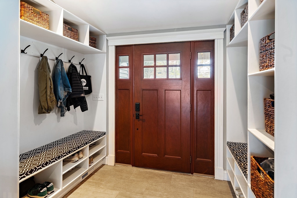 122 Trull Road Tewksbury, MA 01876 - Photo 4 of 30 Gallery Image 4