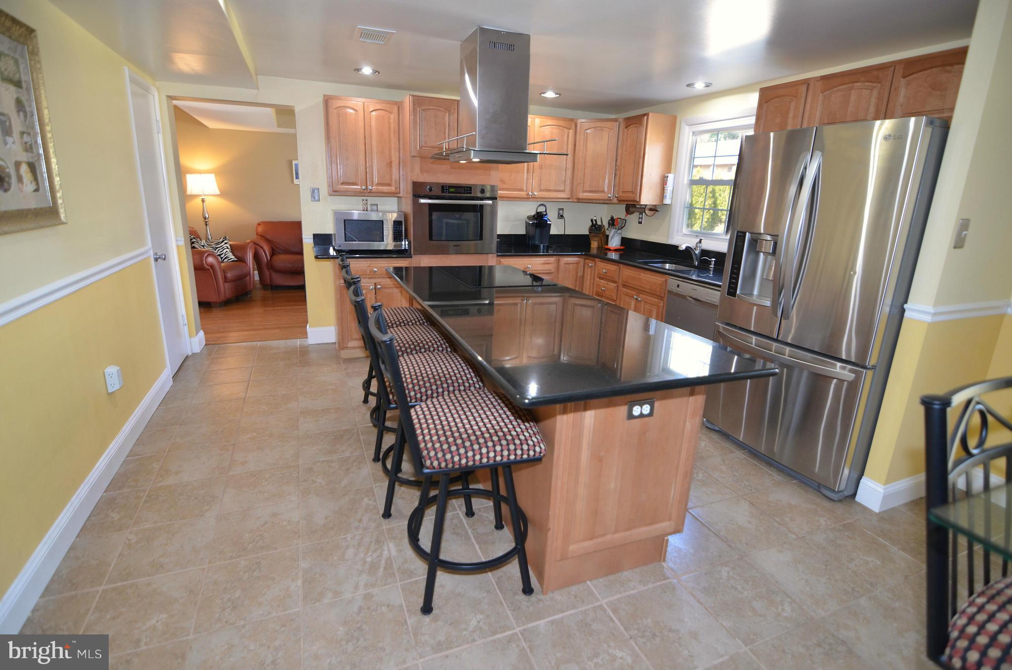 932 Fall Ridge Way Gambrills, MD 21054 - Photo 18 of 30 Kitchen