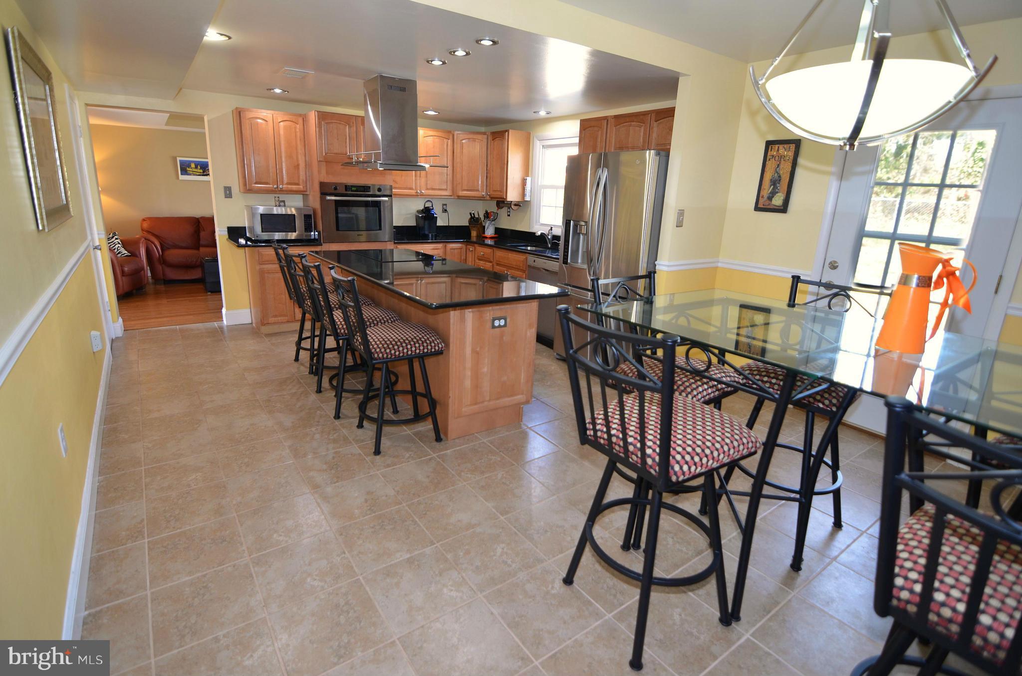 932 Fall Ridge Way Gambrills, MD 21054 - Photo 20 of 30 Kitchen