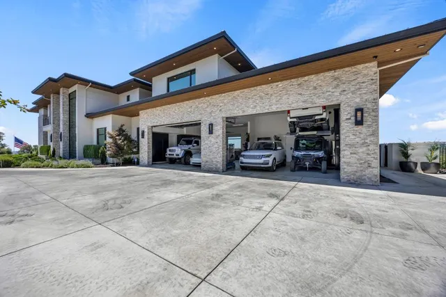$6,795,000 | 8140 Brookhollow Court, Penryn, CA 95663