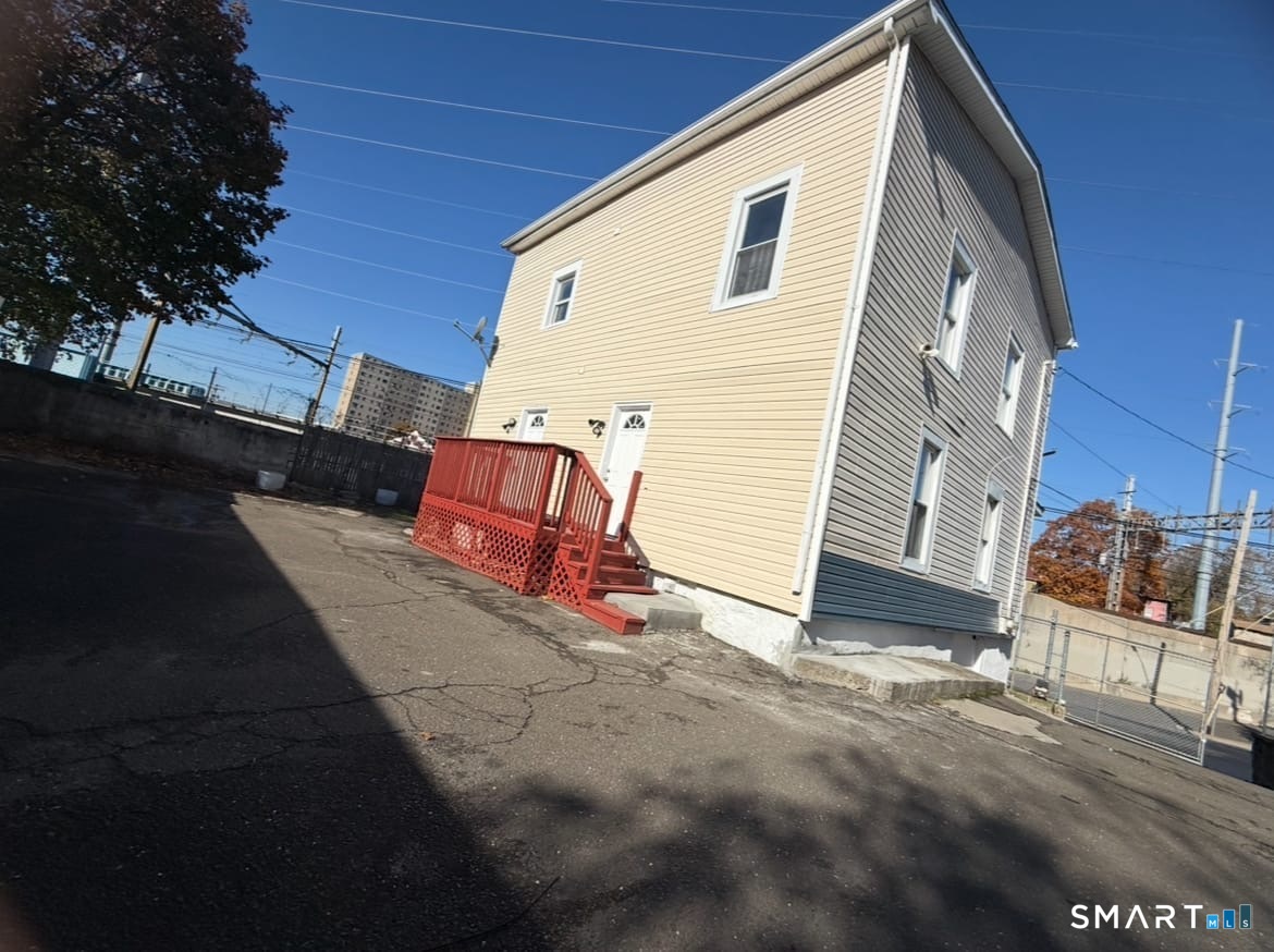 26 Clarence Street, Unit 1 Bridgeport, CT 06608 - Photo 16 of 17