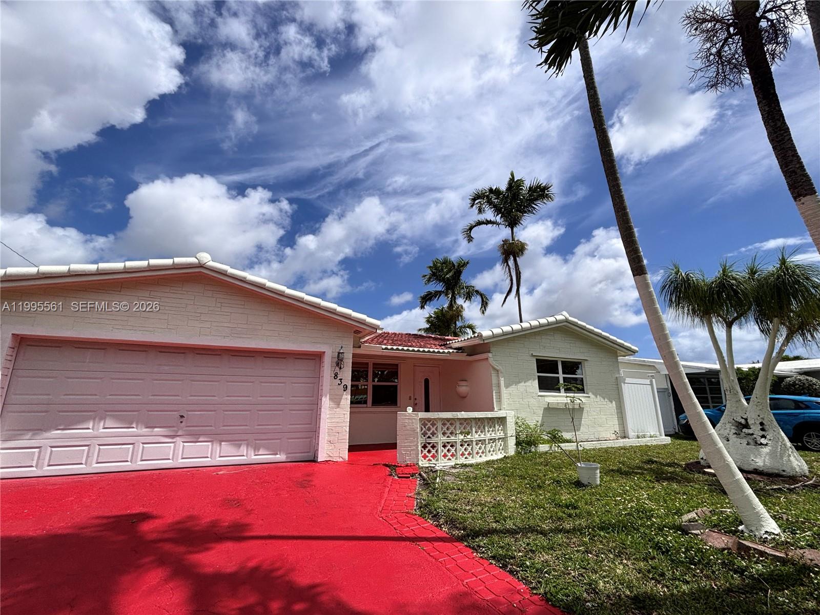 839 South Highland Drive, Unit RIGHT Hollywood, FL 33021 - Photo 1 of 28 Photo 1