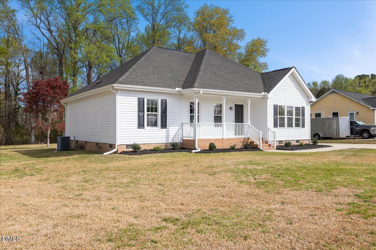 209 Hunters Farm Drive Raleigh, NC 27603 - Photo 4 of 36 05-209 Hunters Farm Dr