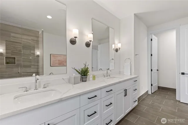 $1,749,000 | 9016 Tendril Lane Northwest, Quincy, WA 98848