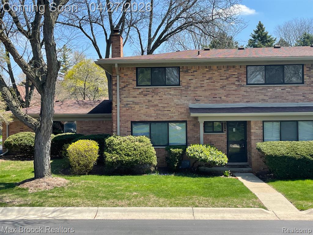 116 East Hickory Grove Road Bloomfield Hills, MI 48304 - Photo 1 of 16