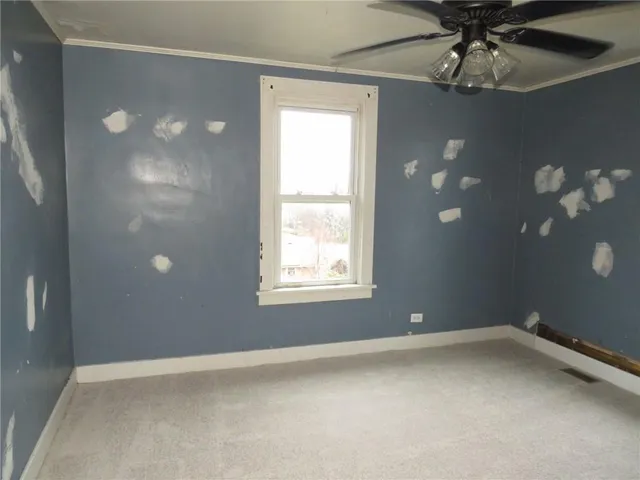 $84,900 | 606 Crest Avenue, Charleroi, PA 15022