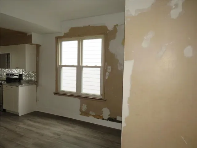 $84,900 | 606 Crest Avenue, Charleroi, PA 15022