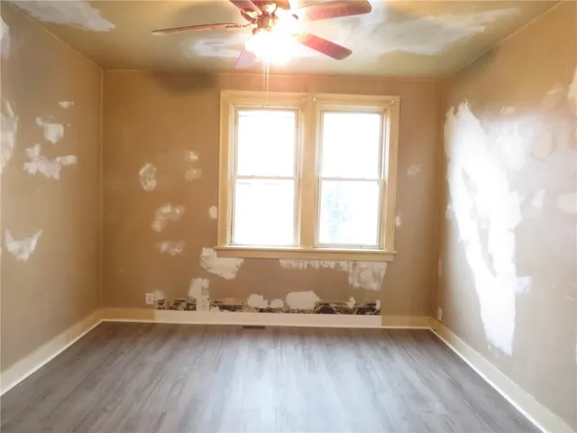 $84,900 | 606 Crest Avenue, Charleroi, PA 15022