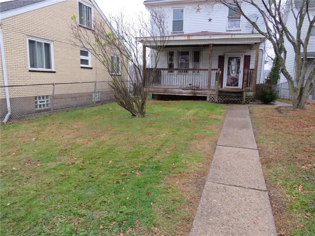 $84,900 | 606 Crest Avenue, Charleroi, PA 15022