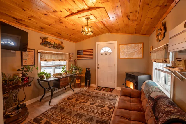 $171,000 | 41 Meadowmist Drive, Dalton, NH 03598