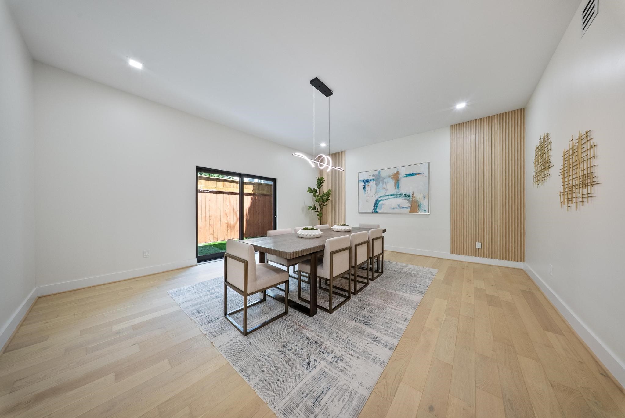 2135 Quenby Street Houston, TX 77005 - Photo 17 of 48 a living room with furniture and window