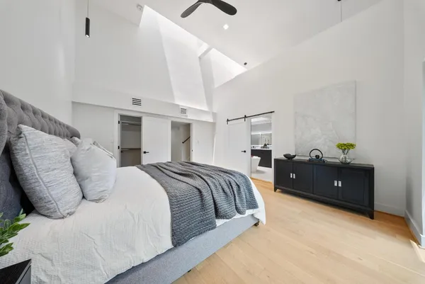 $1,695,000 | 2135 Quenby Street, Houston, TX 77005