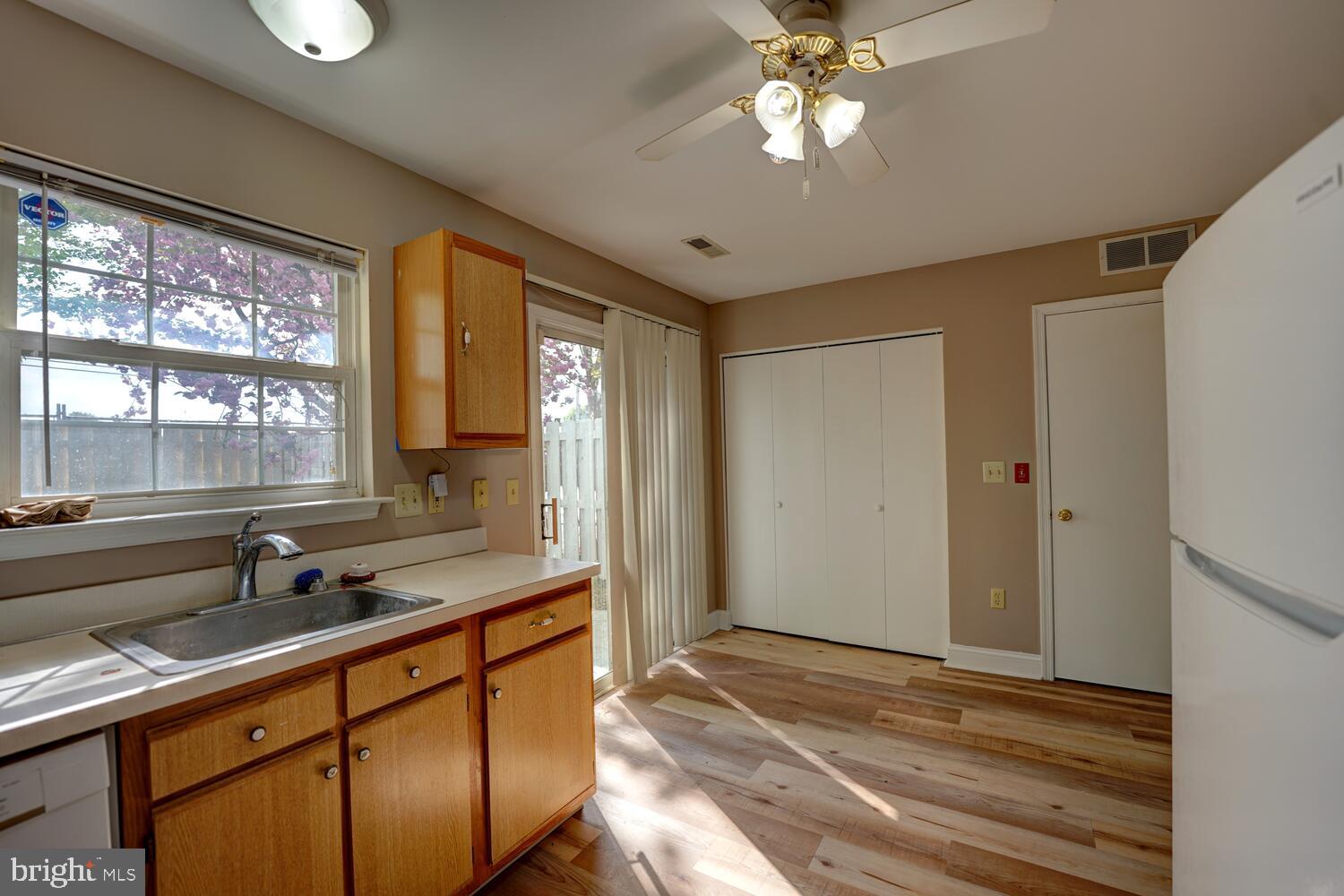 121 Periwinkle Drive Dover, DE 19904 - Photo 14 of 35 a view of a center island in the kitchen