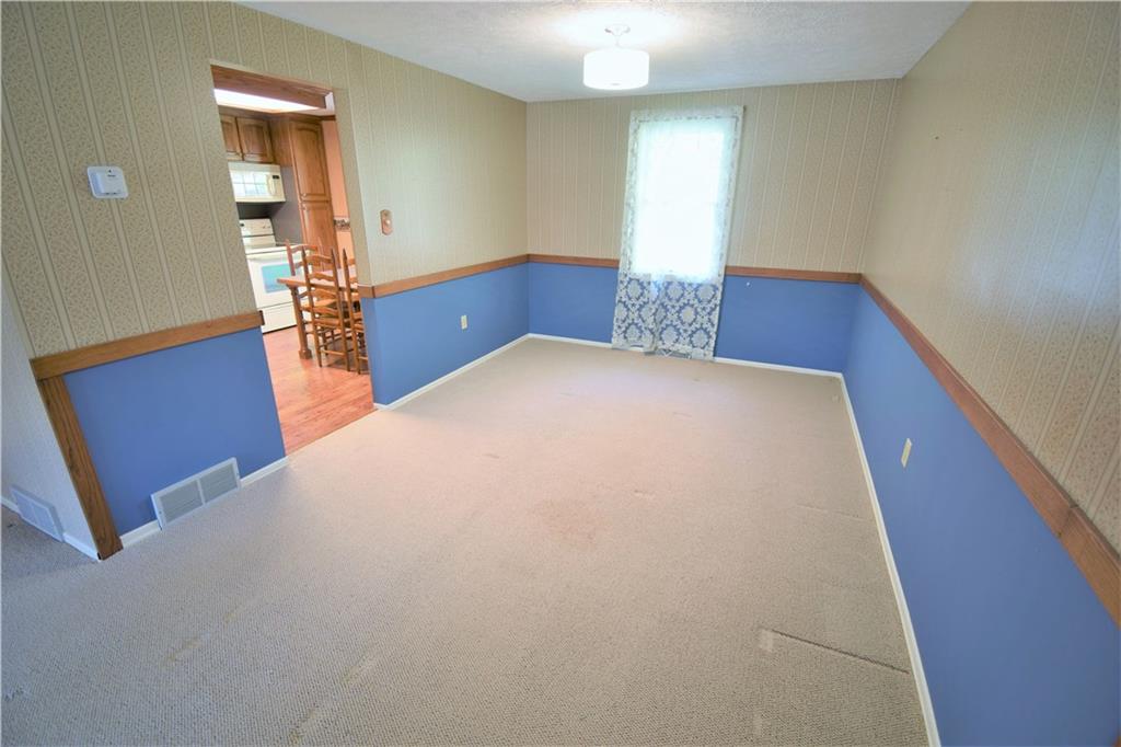 497 Pleasant Valley Road Washington, PA 15301 - Photo 8 of 25 Gallery Image 8