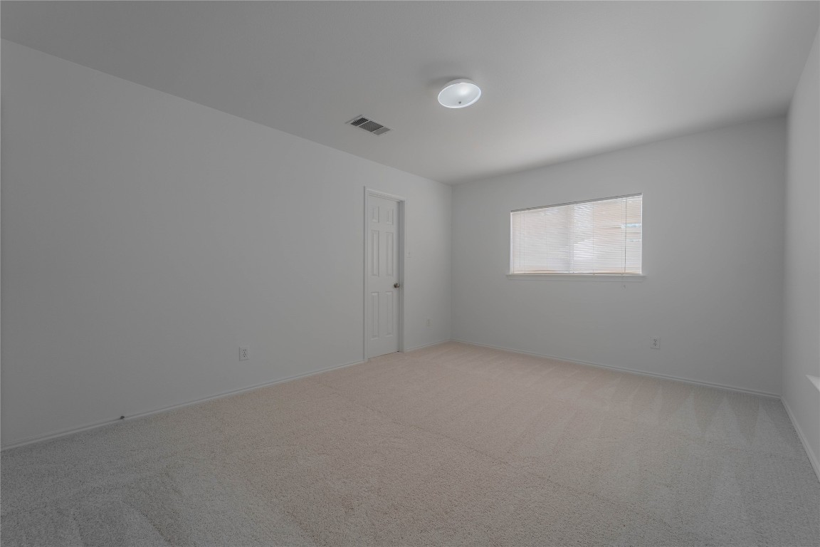 2000 Elk Ridge Cove Round Rock, TX 78665 - Photo 20 of 27 an empty room with a window