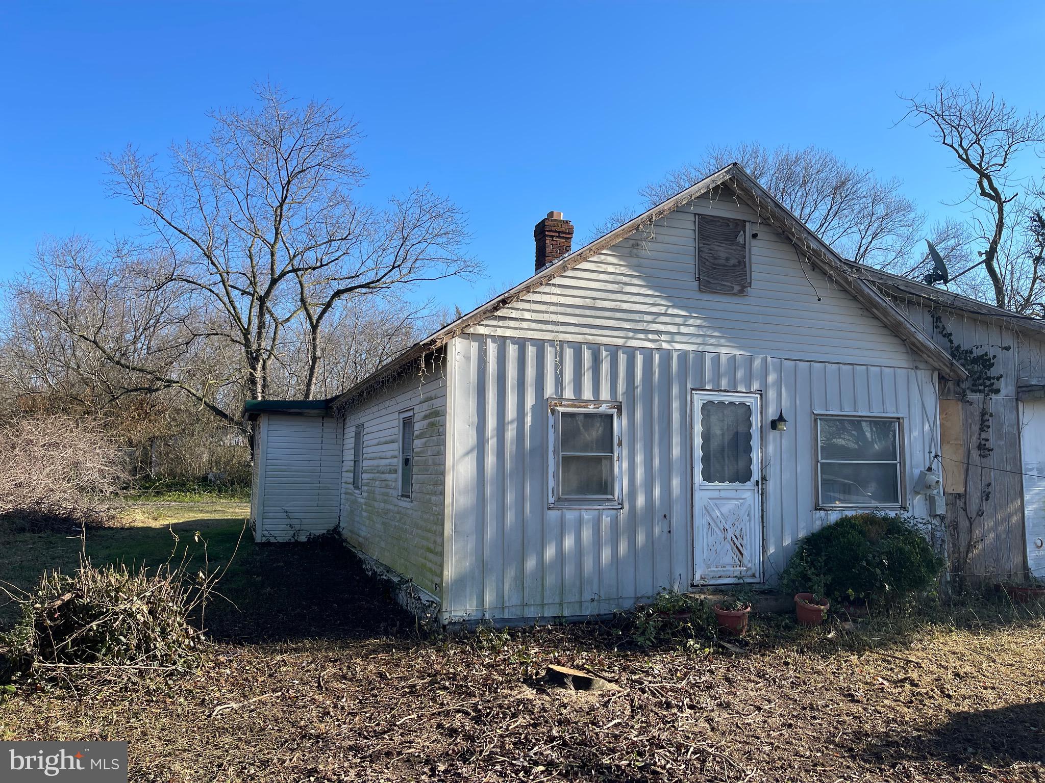12173 Laurel Road Mardela Springs, MD 21837 - Photo 3 of 11 a front view of a house with garden