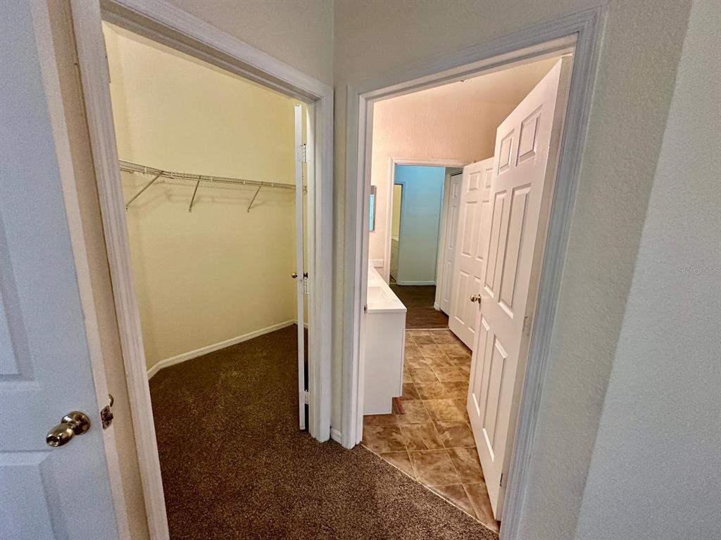 3561 Conroy Road, Unit 215 Orlando, FL 32839 - Photo 23 of 43