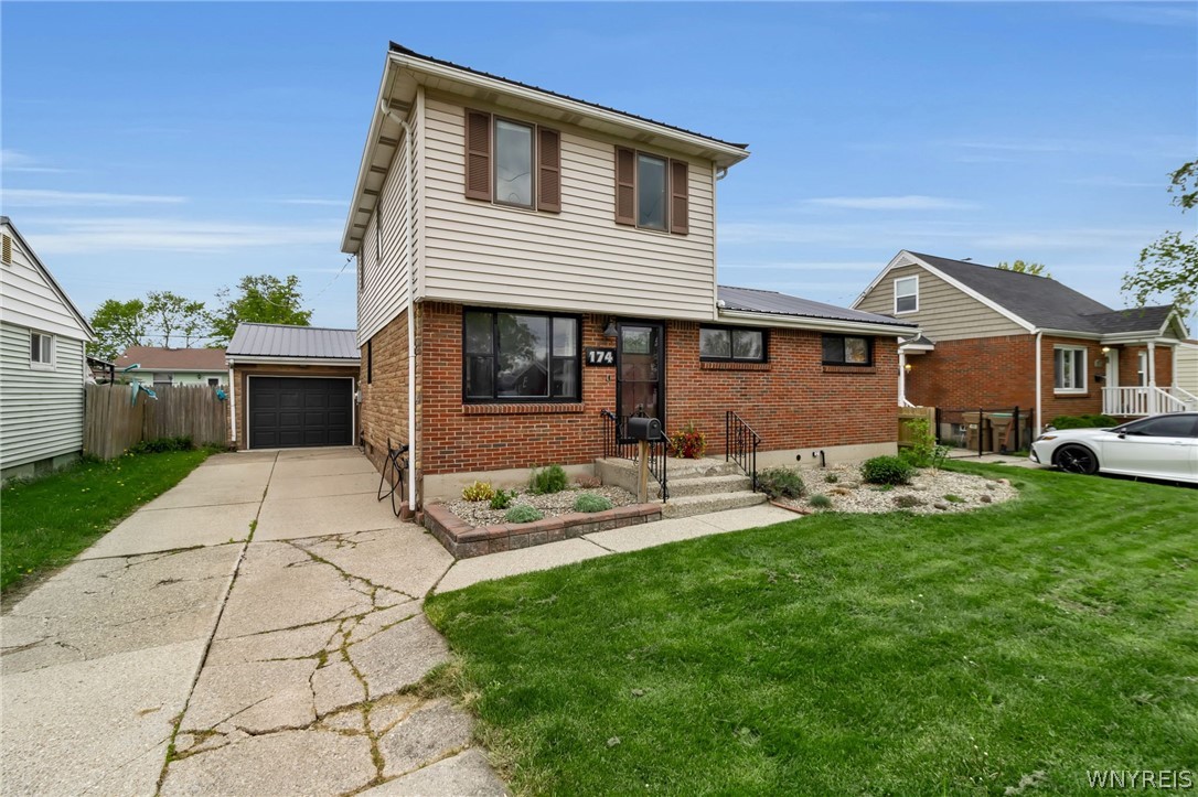 174 Heather Road Cheektowaga, NY 14225 - Photo 2 of 39