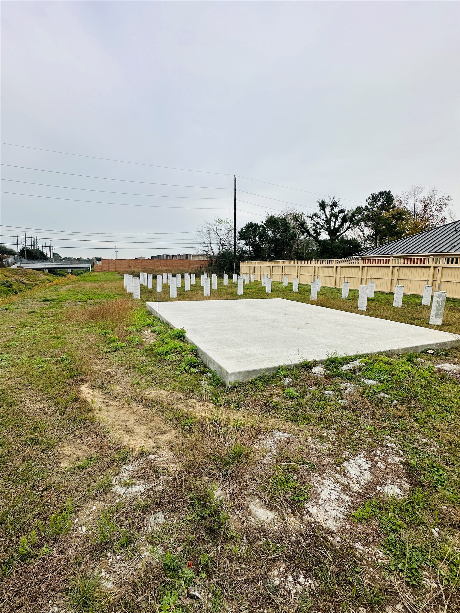 4406 Hollow Hook Road Houston, TX 77041 - Photo 3 of 6