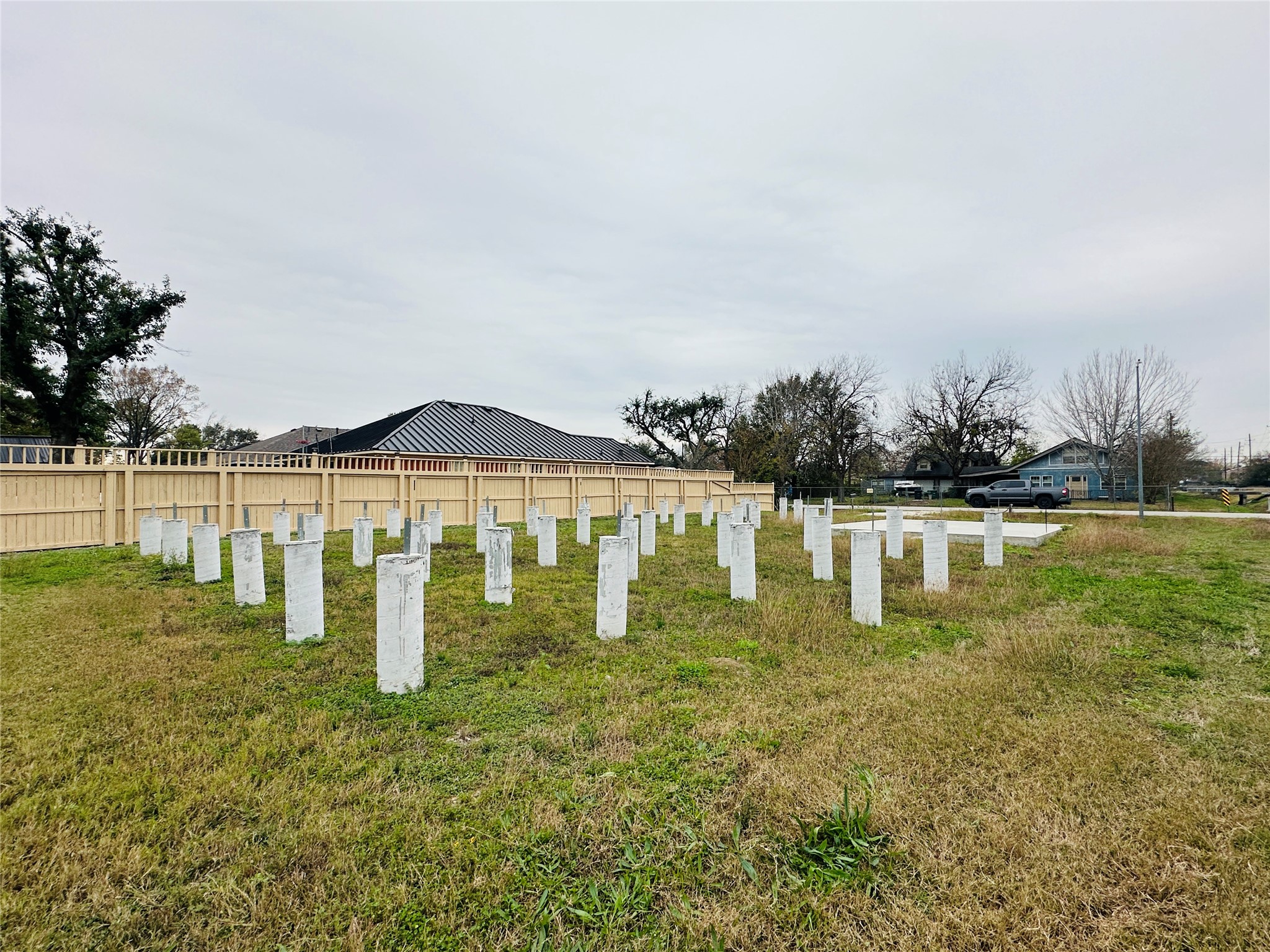 4406 Hollow Hook Road Houston, TX 77041 - Photo 4 of 6